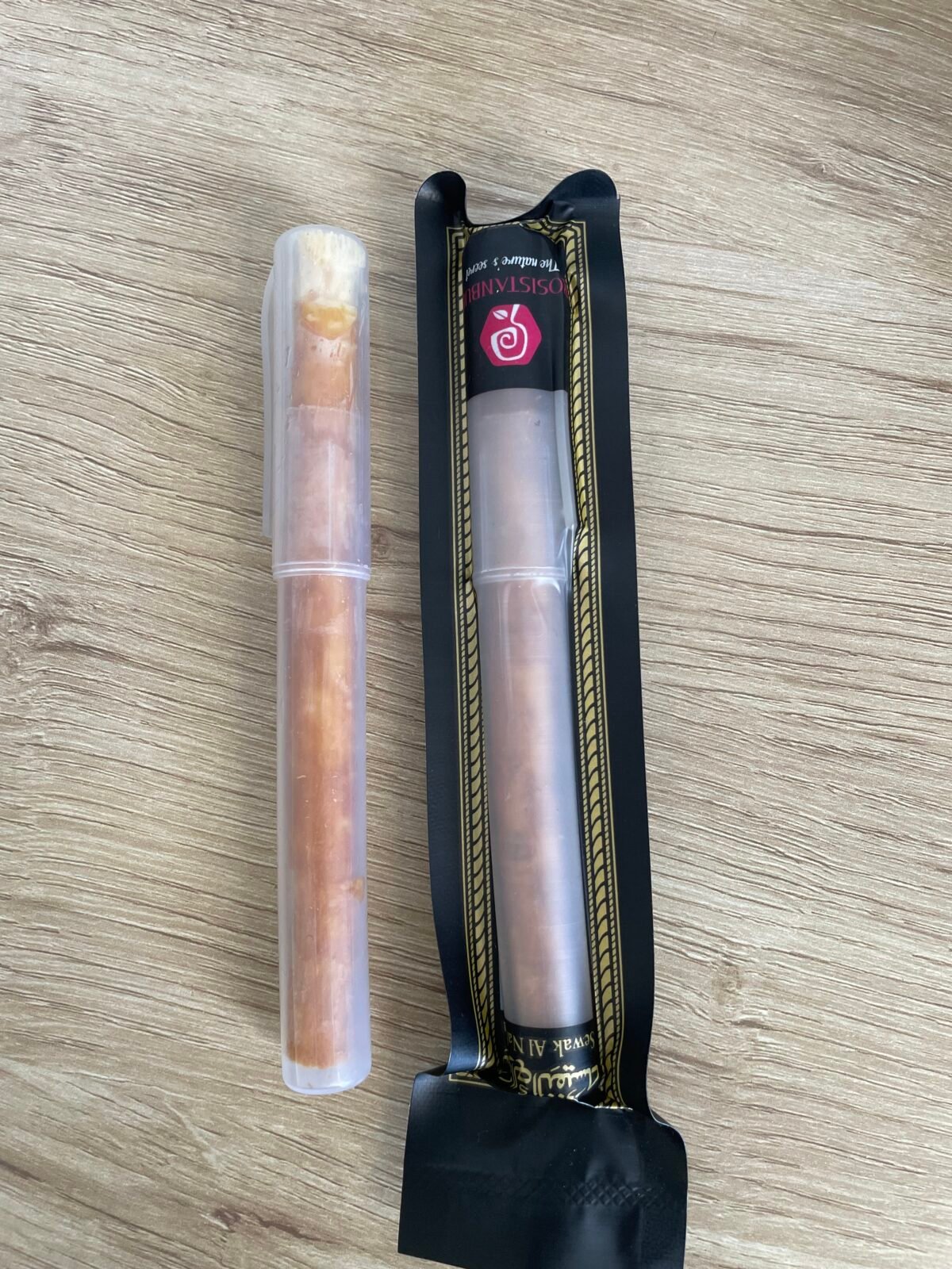Siwak avec étui