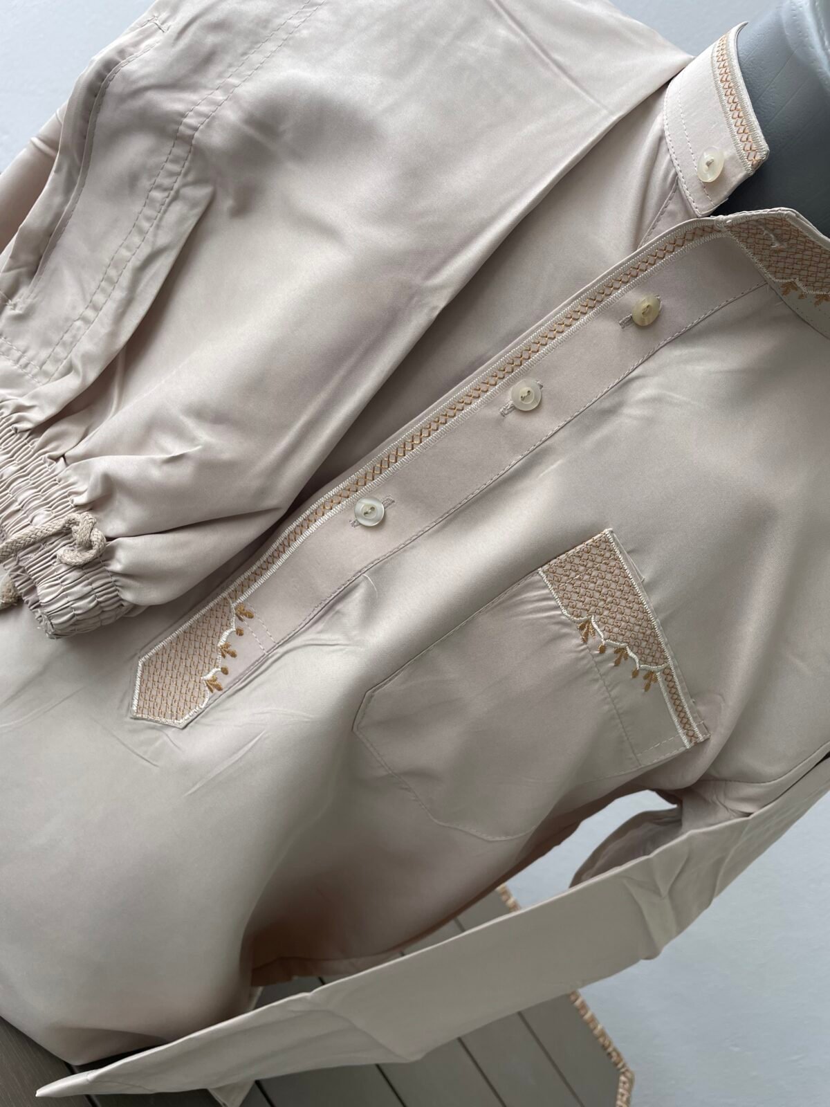 Ensemble Qamis X – Image 2
