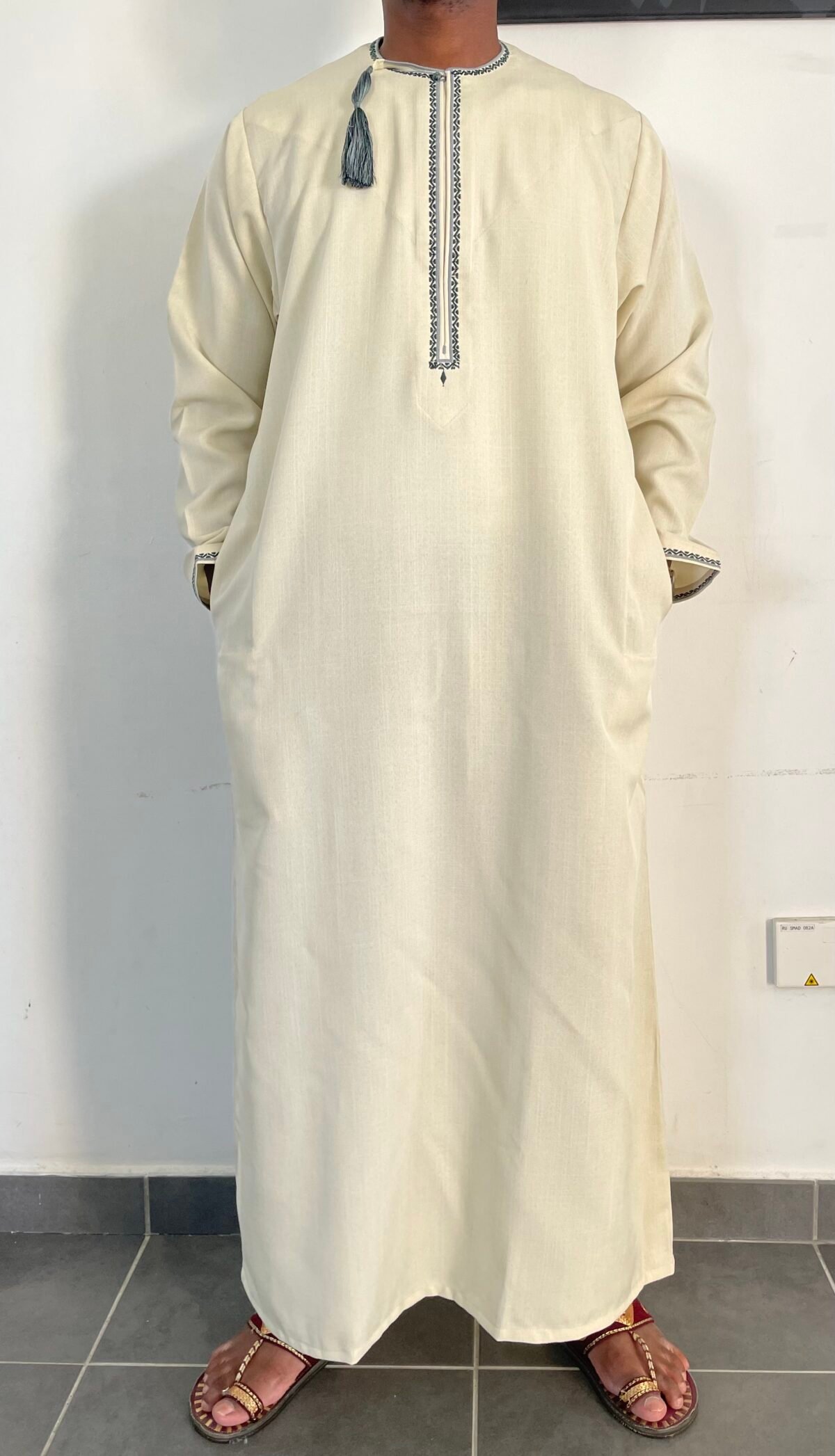 Qamis Omanais Premium – Image 3