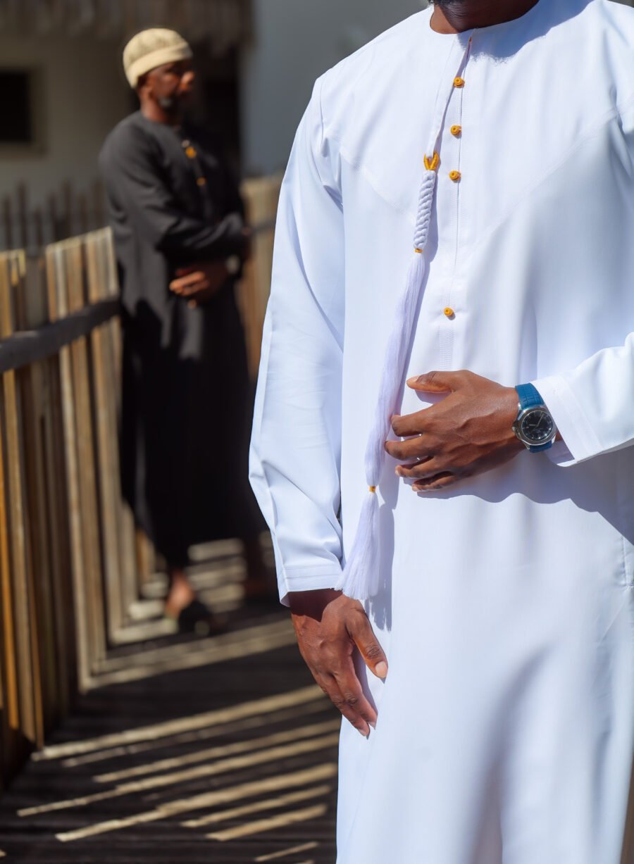 Qamis Emirati